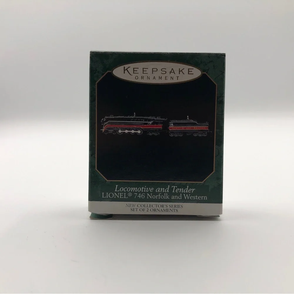 Hallmark Keepsake Ornament 1999 Locomotive & Tender Lionel 746 Norfolk & Western